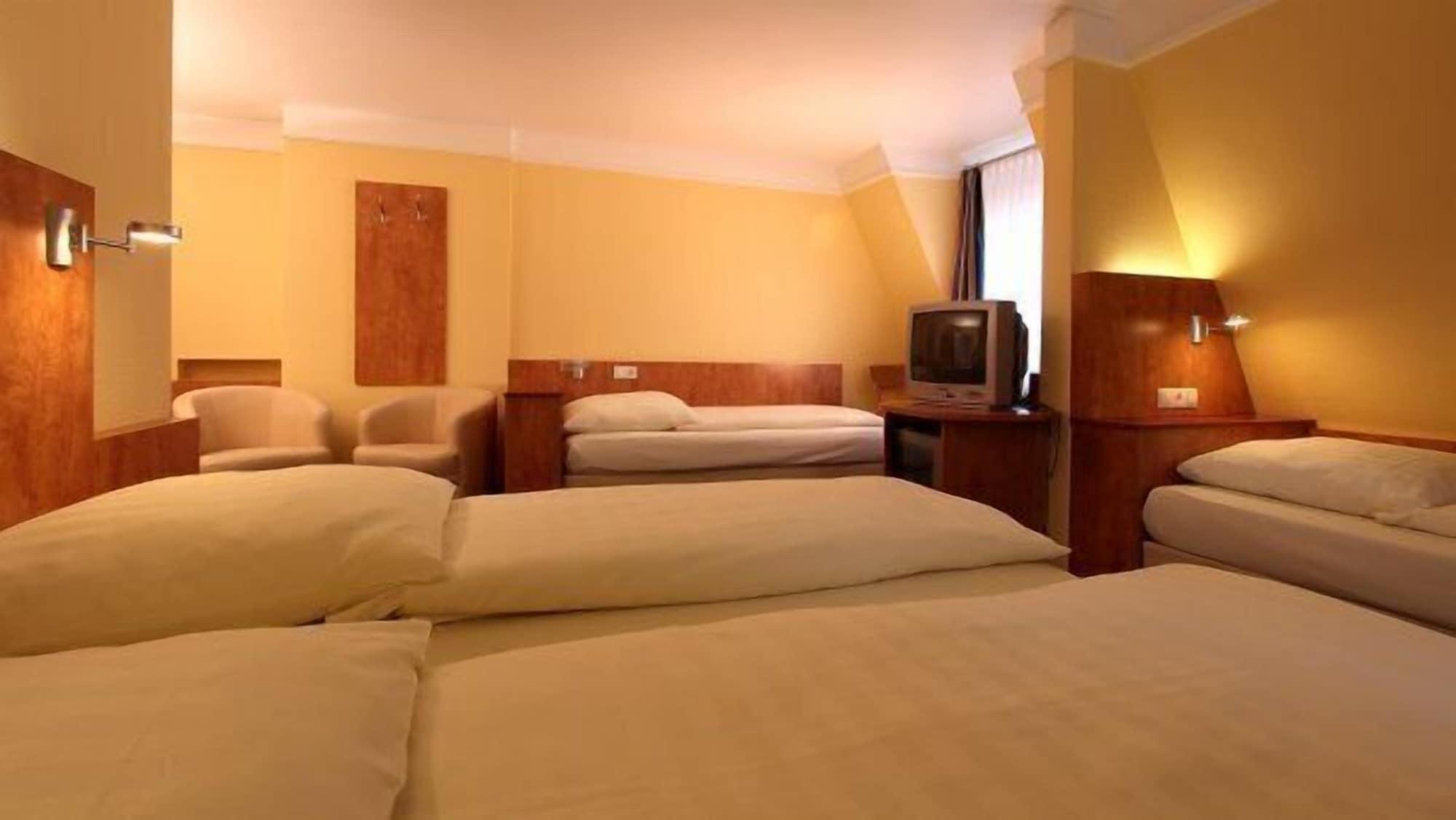 Astro - Nichtraucherhotel Hotel