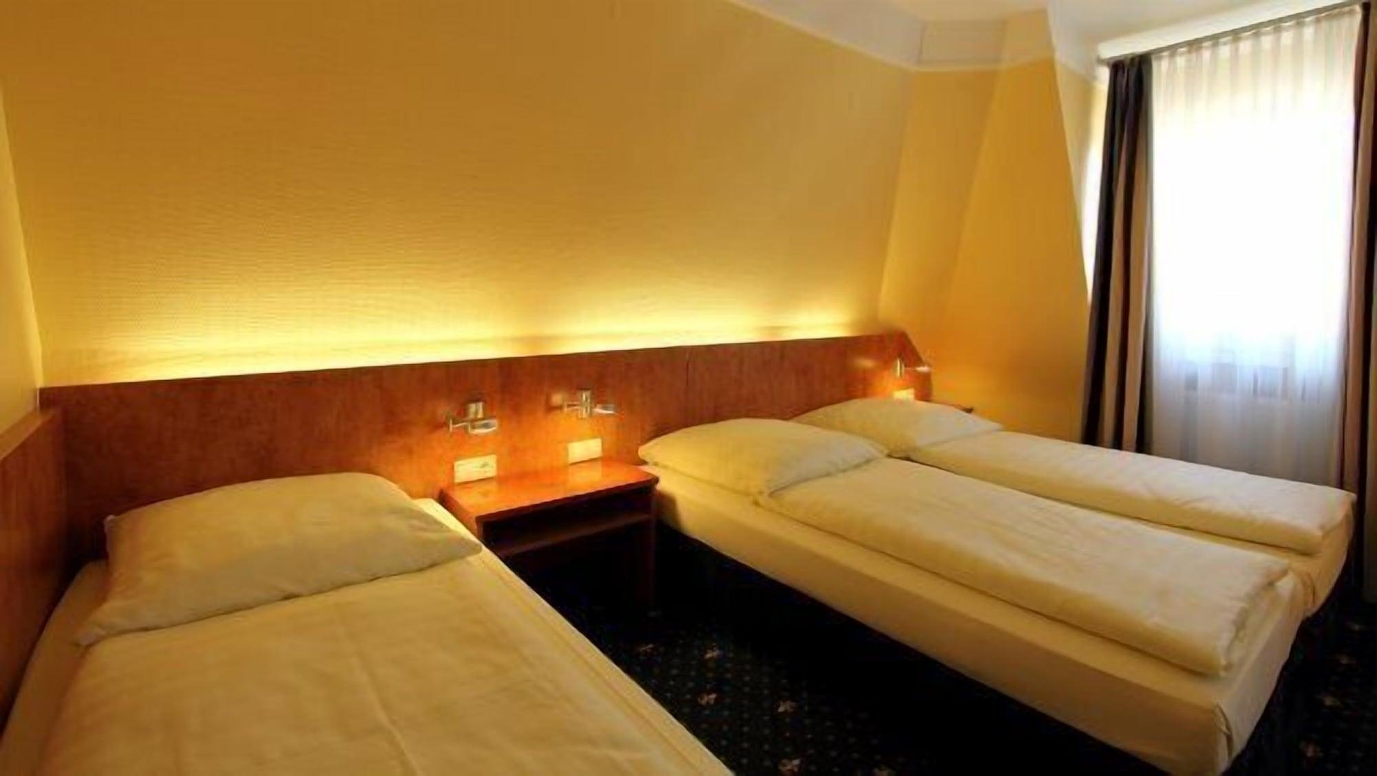 Astro - Nichtraucherhotel Hotel