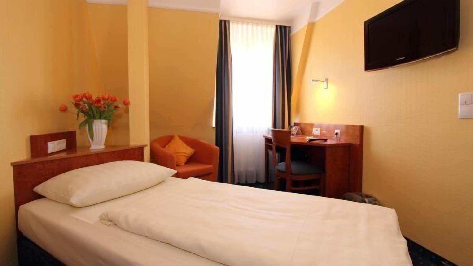 Astro - Nichtraucherhotel 4*