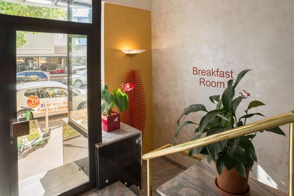 Astro - Nichtraucherhotel Hotel 4*