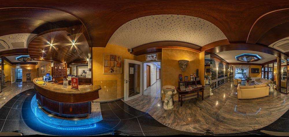 Astro - Nichtraucherhotel 4* Stuttgart