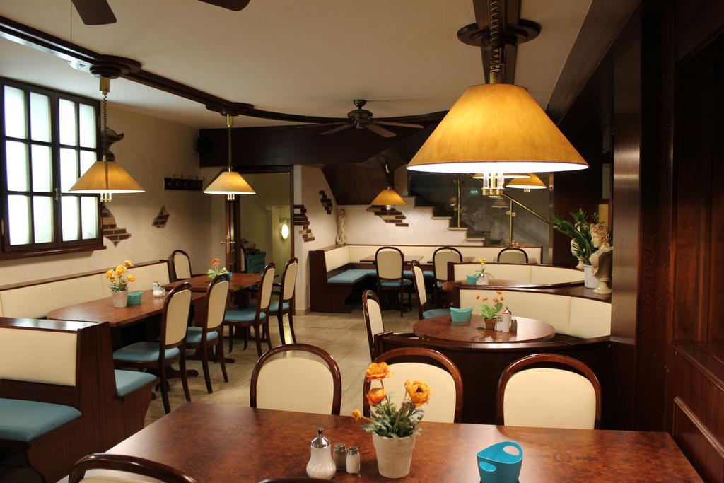 Hotel Astro - Nichtraucherhotel 4*